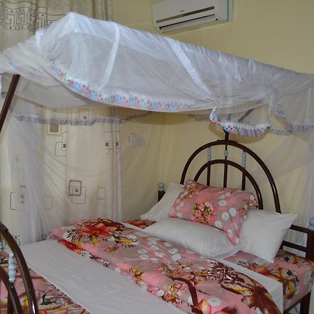 Barcelona Lodge Bagamoyo Buitenkant foto