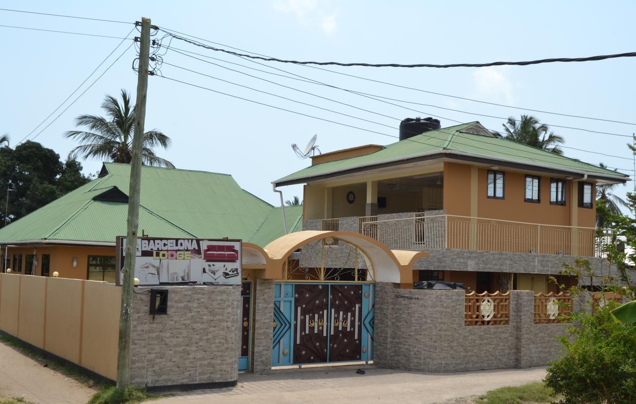 Barcelona Lodge Bagamoyo Buitenkant foto